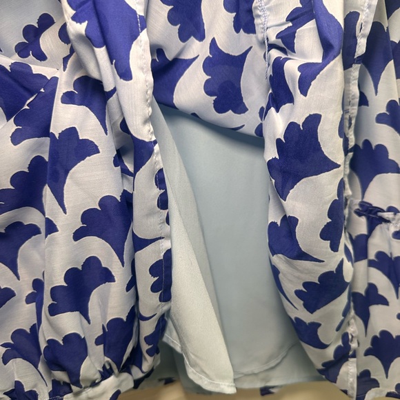 J. Marie Blue Floral Peplum Blouse Size Medium Empire Waist Top - Picture 10 of 11